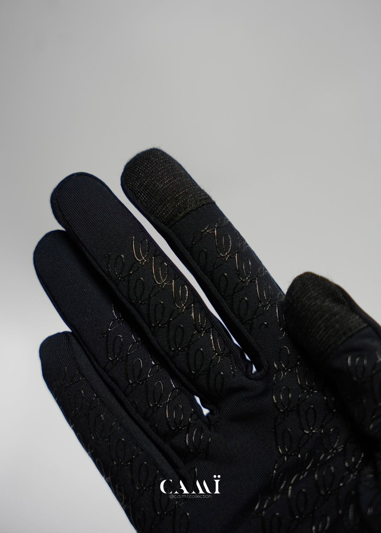 premium touchscreen gloves