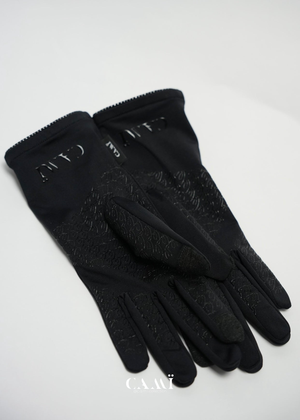 premium touchscreen gloves