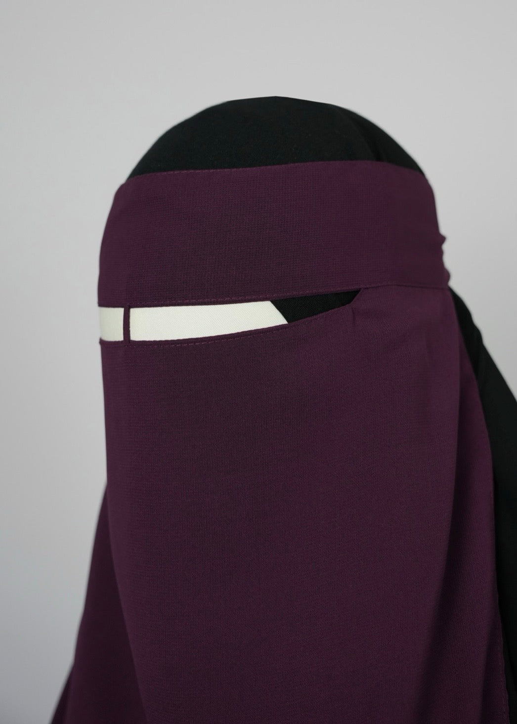 Niqab plum